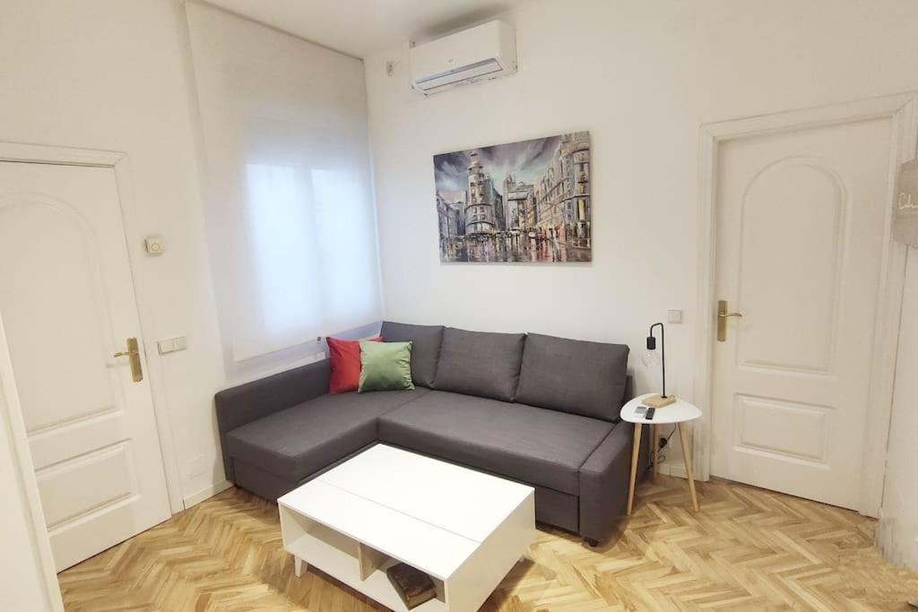 Lovely Apartment In Madrid Center Esterno foto