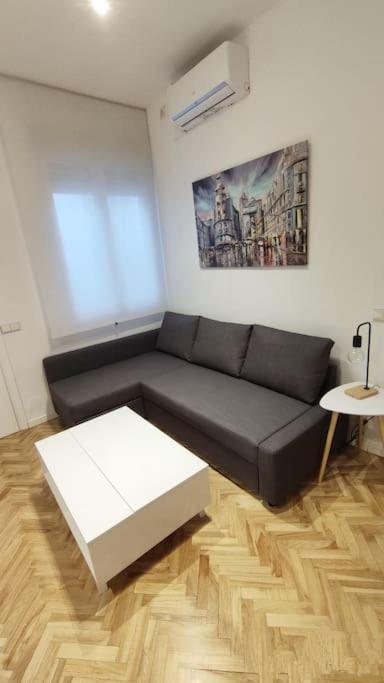 Lovely Apartment In Madrid Center Esterno foto