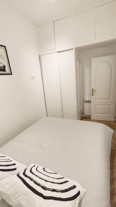 Lovely Apartment In Madrid Center Esterno foto