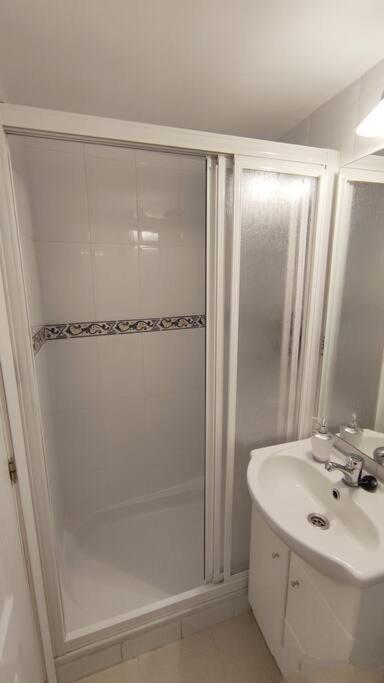 Lovely Apartment In Madrid Center Esterno foto